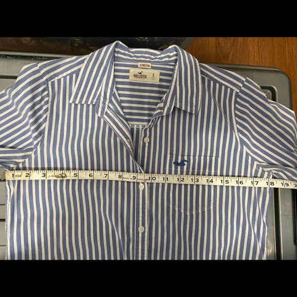 Hollister Button up shirt - Picture 3 of 4